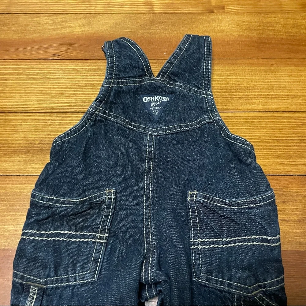 OshKosh B'gosh Dark Blue Denim Overalls with Red Fleece Lining Size 3 Months